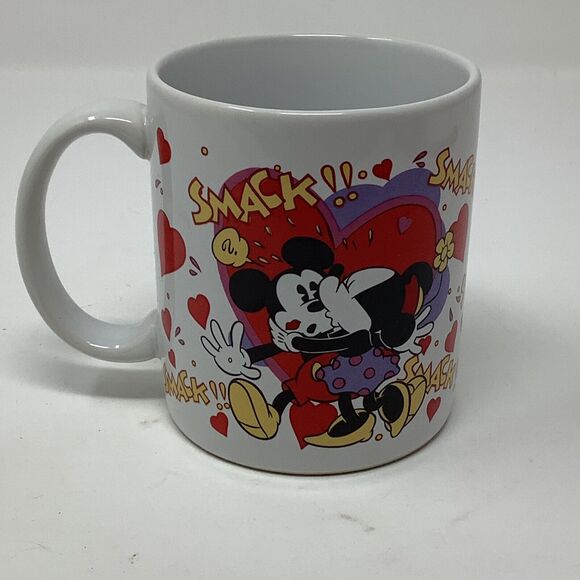 The Disney Store Coffee Mug Tea Cup Mickey Minnie Kissing Hearts Smack Valentine - Picture 4 of 12